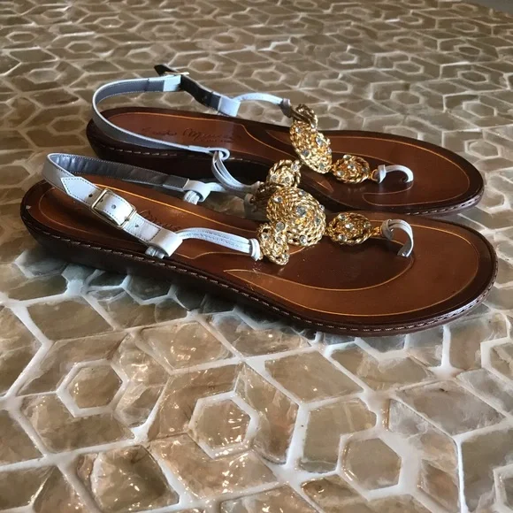 FABULOUS Sesto Meucci Italian embellished ‘Want’ sandals - Picture 2 of 6